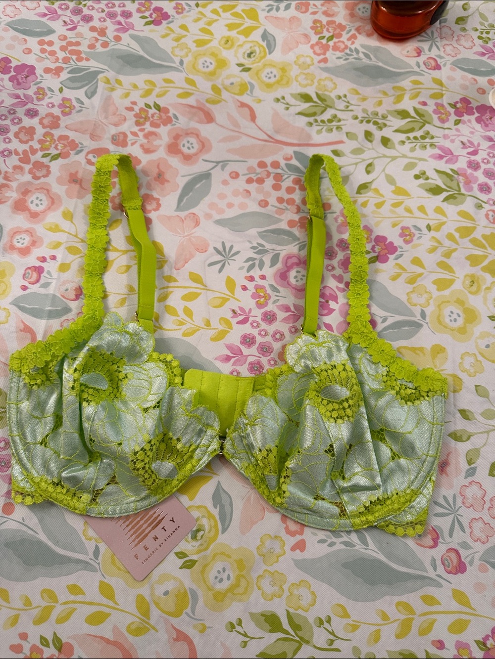 34DDD Savage X Fenty lace bra. NWT.